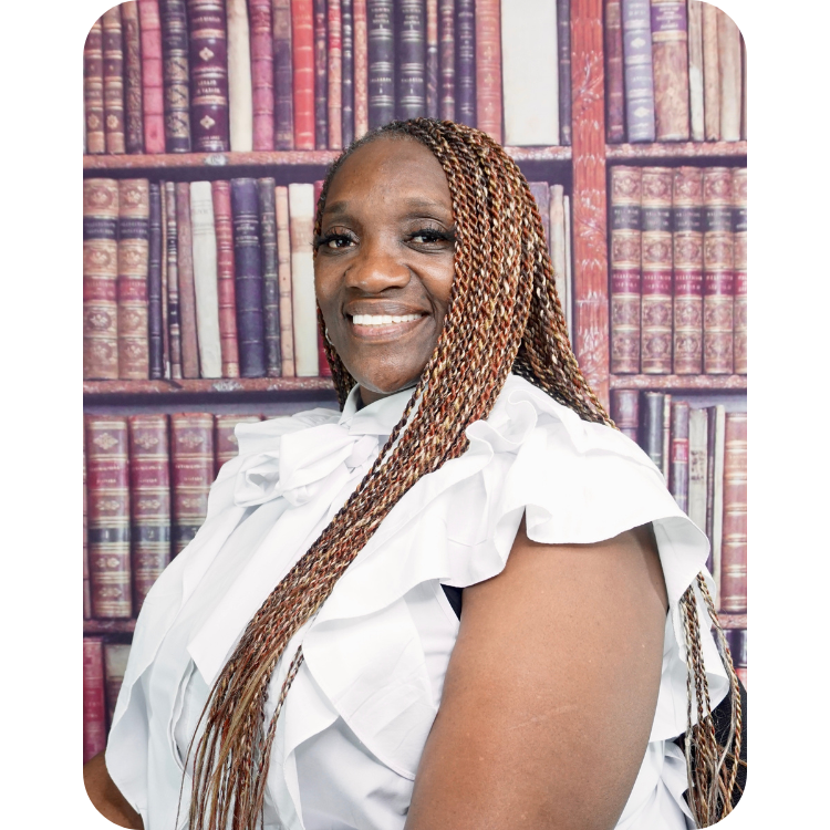 Tara Anthony headshot at Lula's